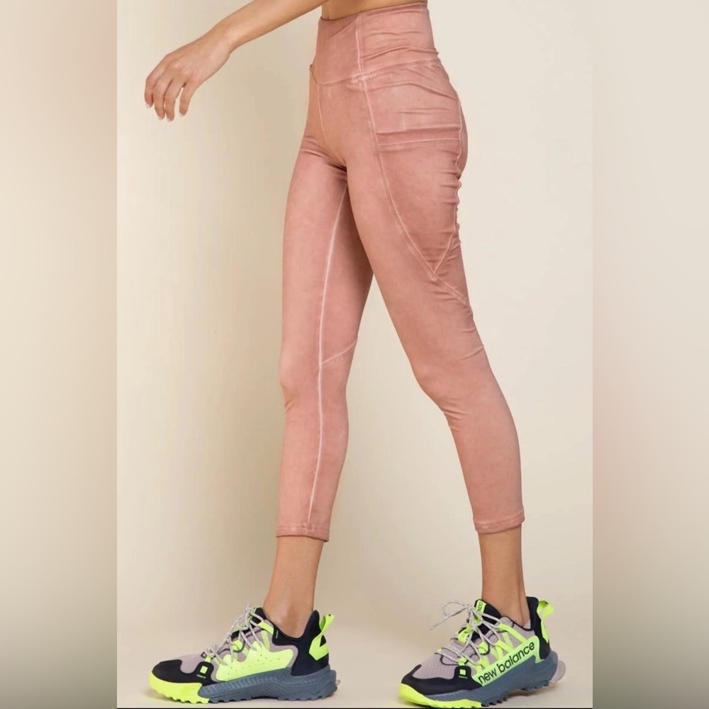 Silhouette Side Pocket Yoga Pants in Rosy Mauve-ish Pink Blush NWT